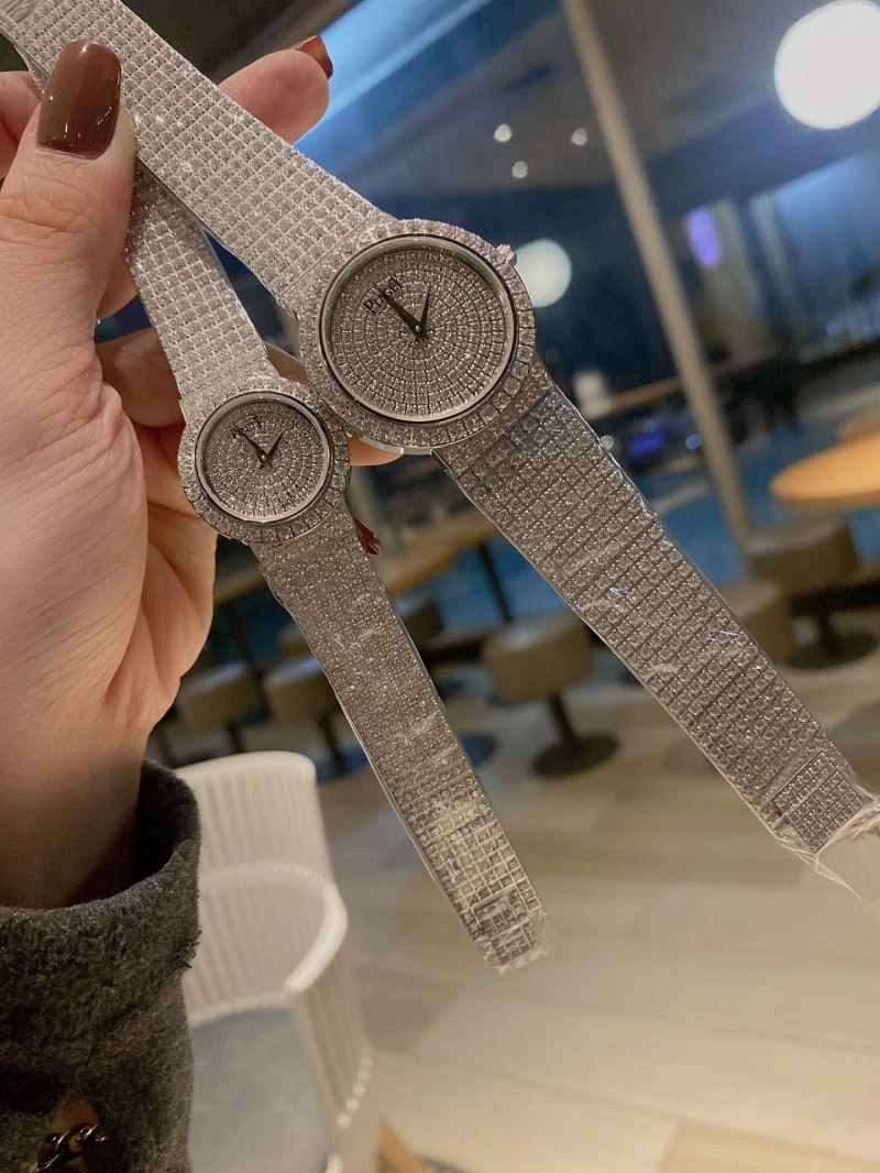 Compact PIAGET Watches 198496