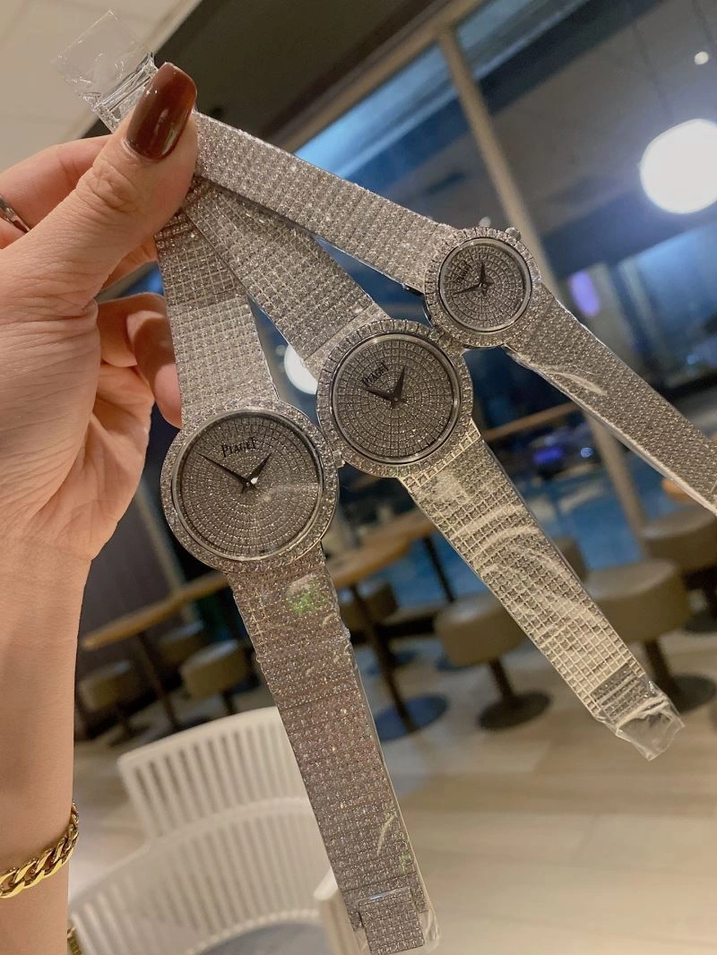 Compact PIAGET Watches 198496