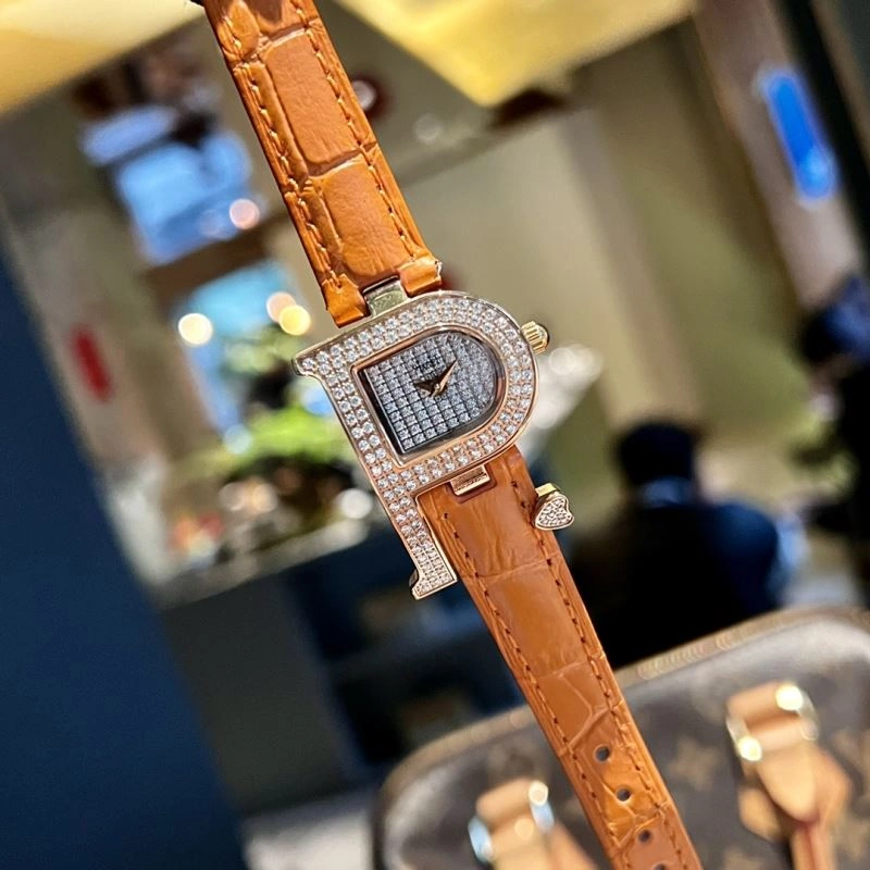 Popular PIAGET Watches 198521