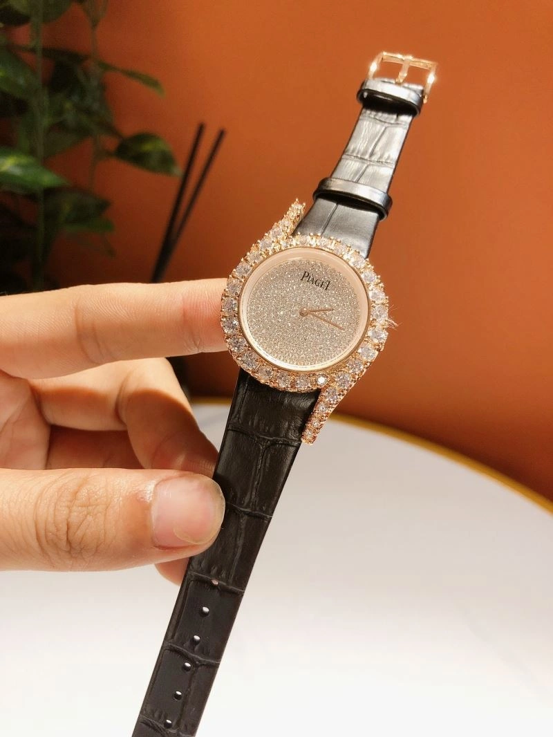 Functional PIAGET Watches 198524