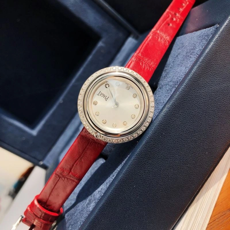 Seasonal PIAGET Watches 198504