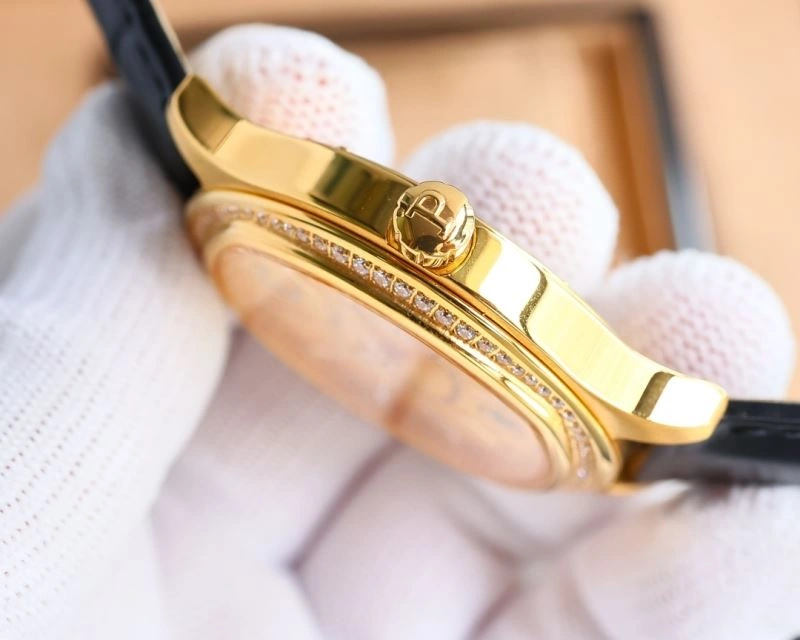 Vibrant PIAGET Watches 198415