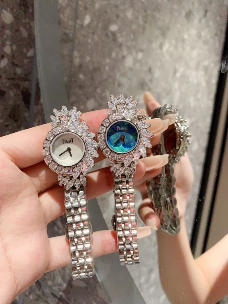 PIAGET Watches Snug 198392