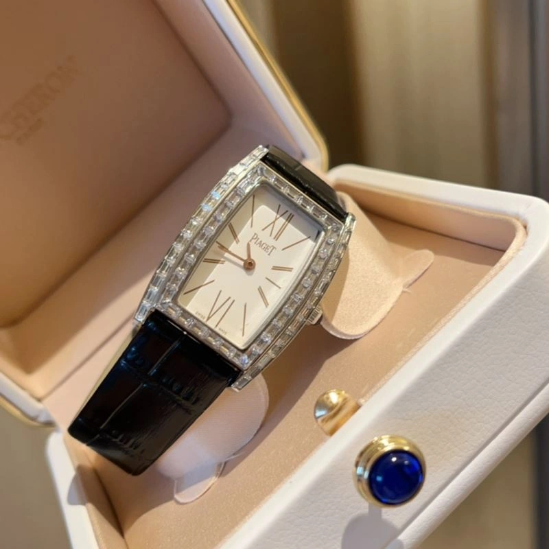 PIAGET Watches Cozy 198401