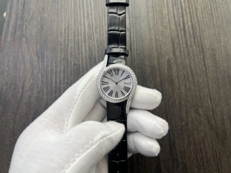 PIAGET Watches FreshLook 198385