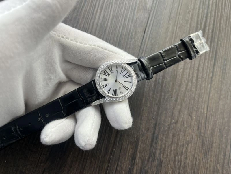 PIAGET Watches FreshLook 198385