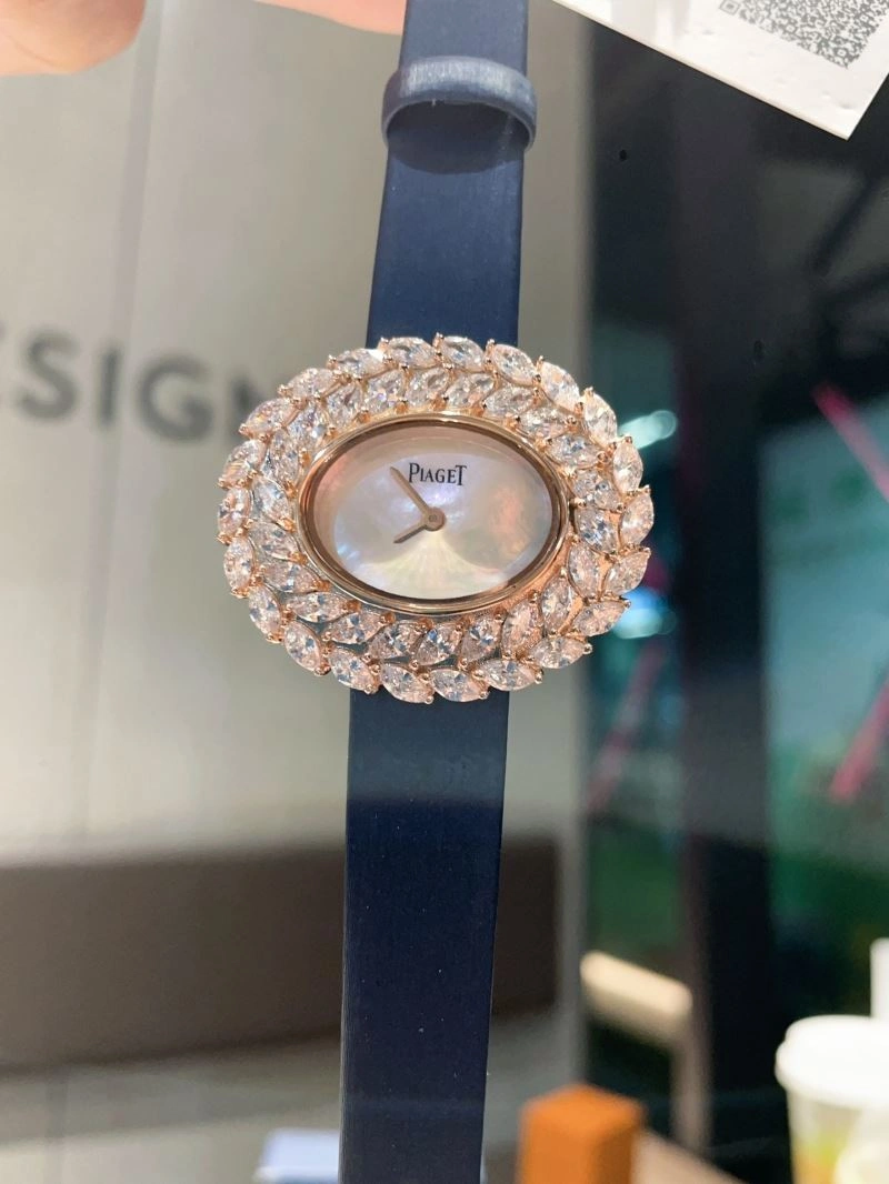 PIAGET Watches GoAnywhere 198388