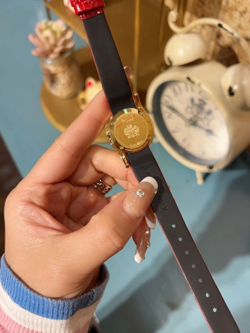 Refined PIAGET Watches 198457