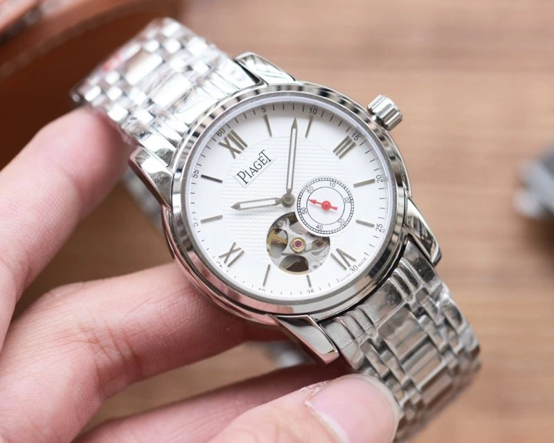 Sleek PIAGET Watches 198452