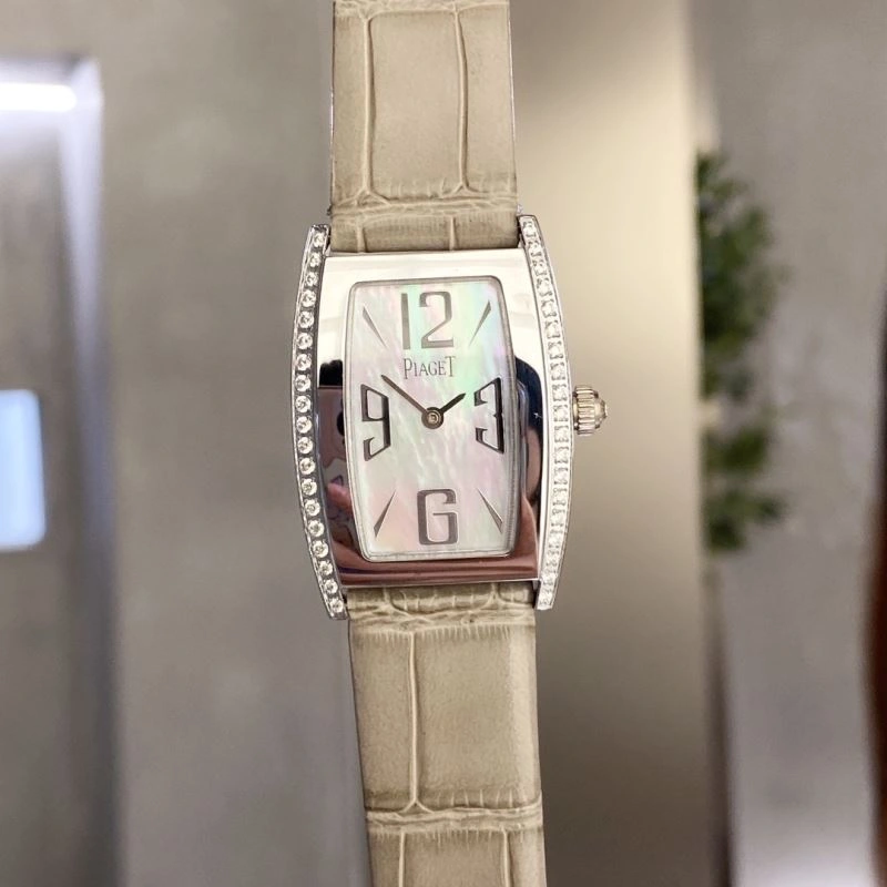 SunProtective PIAGET Watches 198440