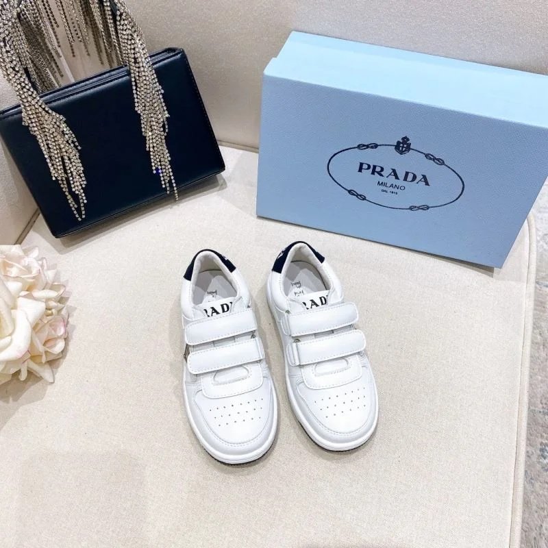 Comfortable PRADA SHOES 29454