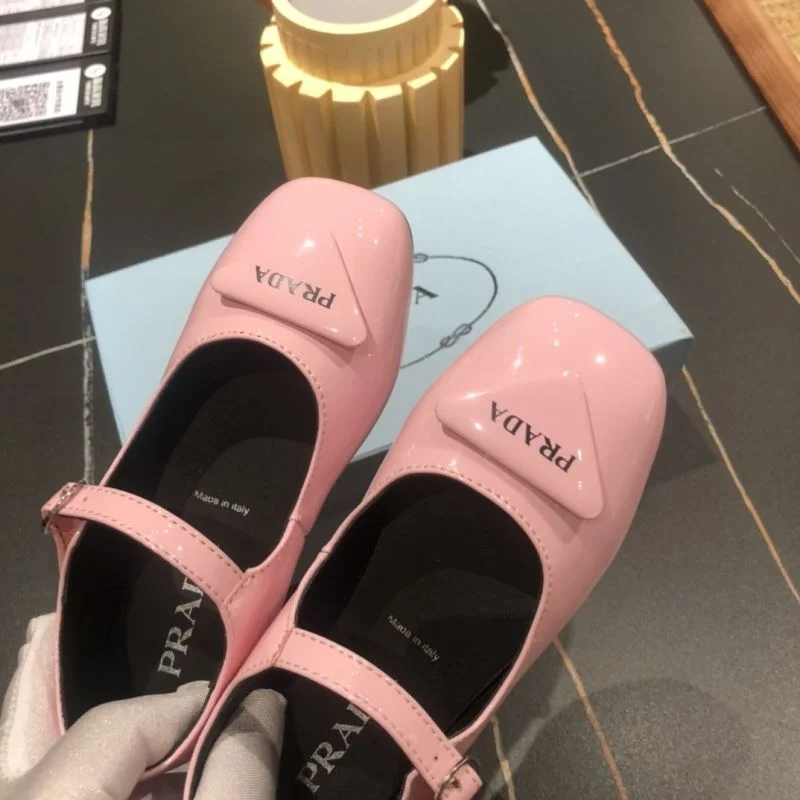 Functional PRADA SHOES 29451