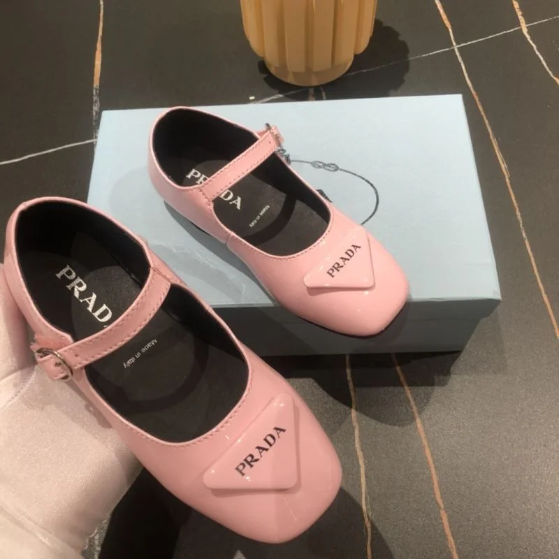 Functional PRADA SHOES 29451