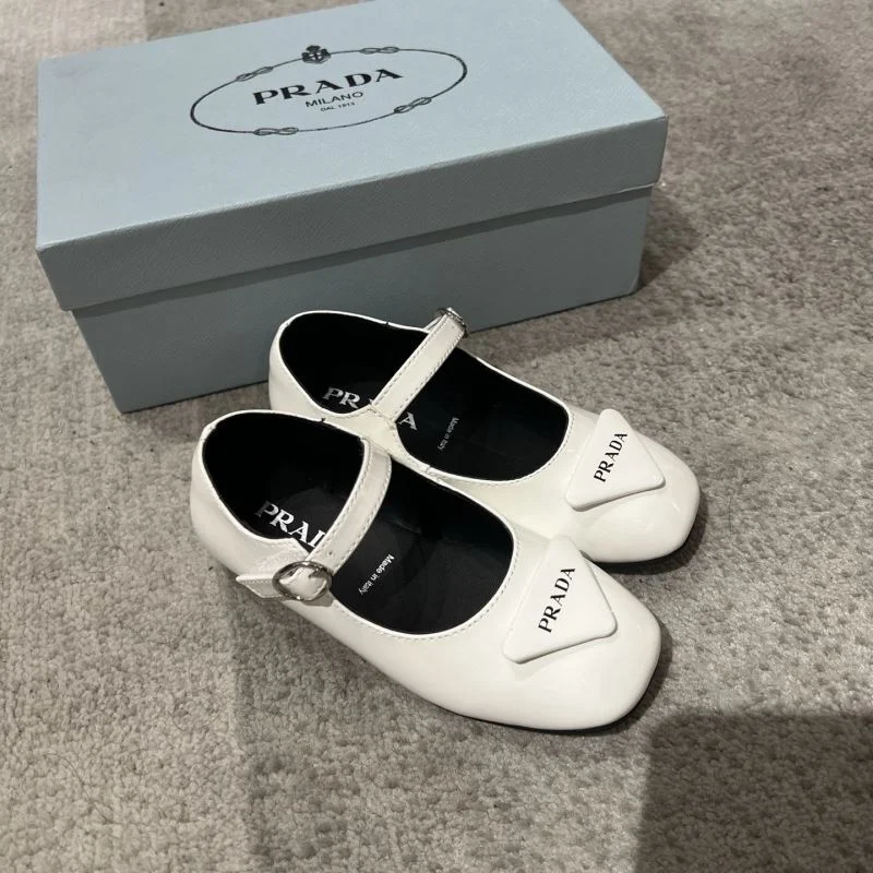 StreetReady PRADA SHOES 29455