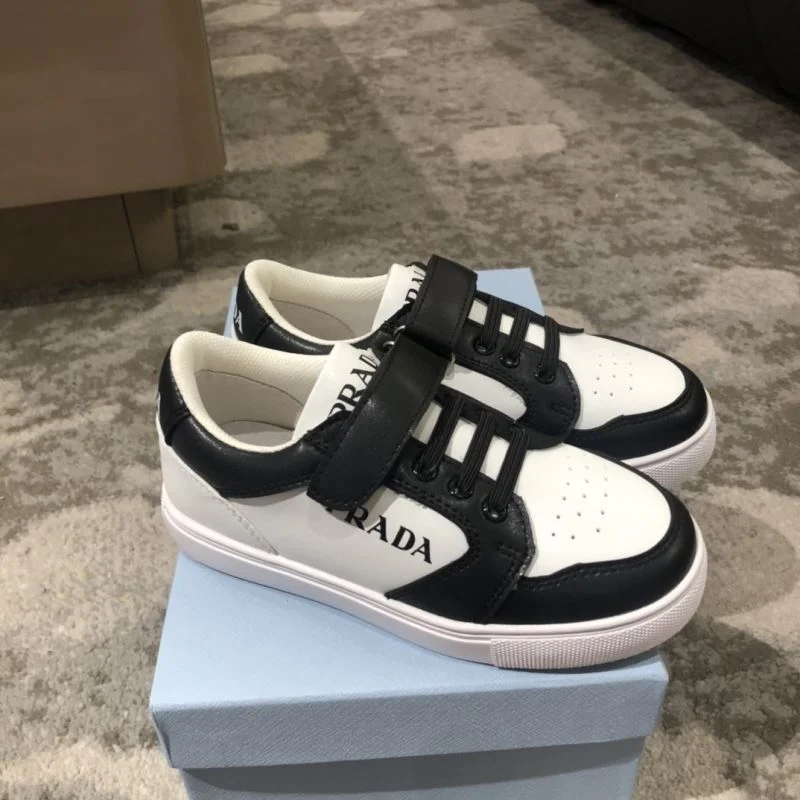 Efficient PRADA SHOES 30125
