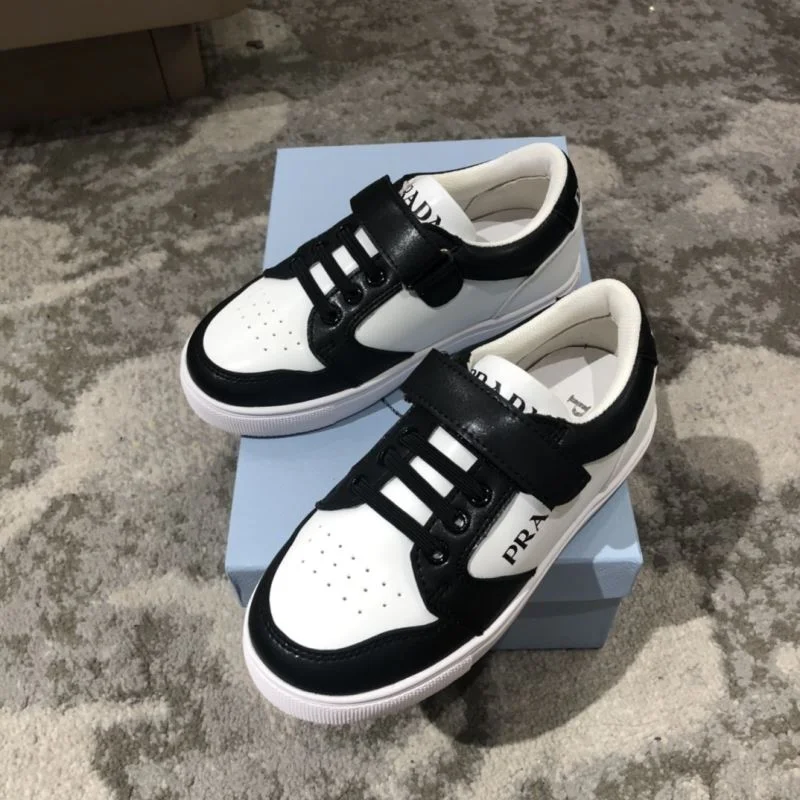 Efficient PRADA SHOES 30125