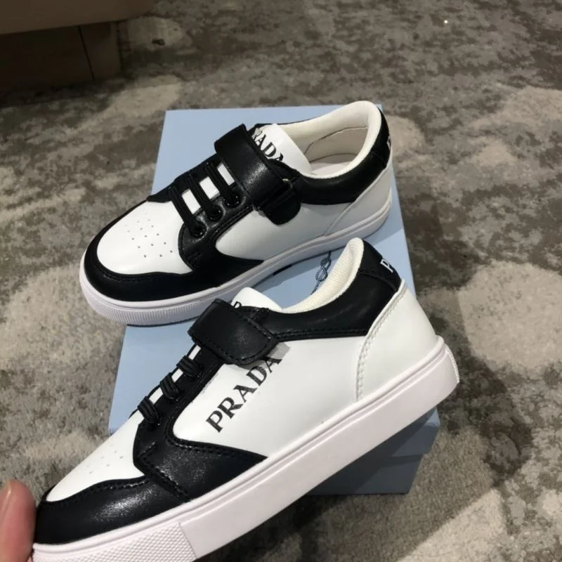 Efficient PRADA SHOES 30125
