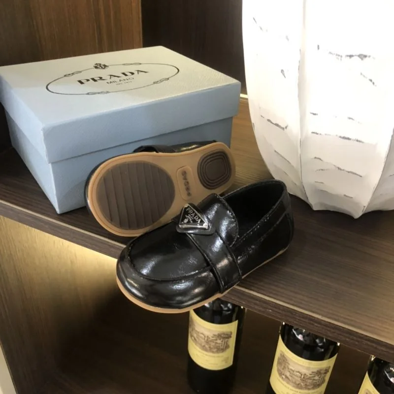 PRADA SHOES OdorResistant 30004