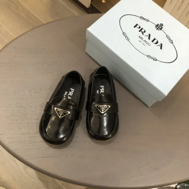 PRADA SHOES OdorResistant 30004