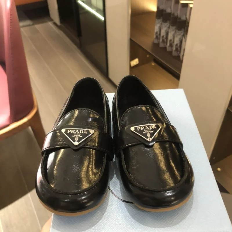 PRADA SHOES OdorResistant 30004