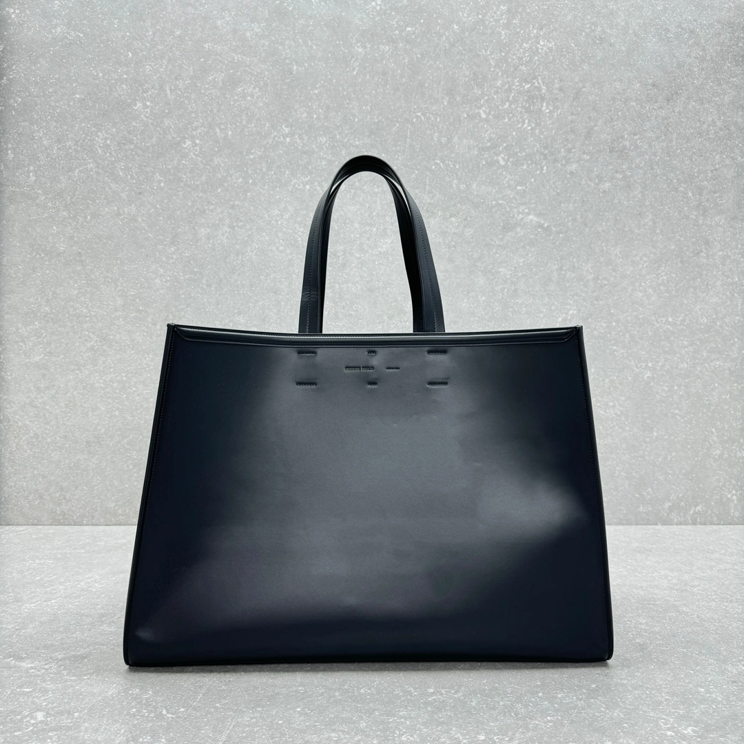 Flexible Phoebe Philo Shopping Bags 69480