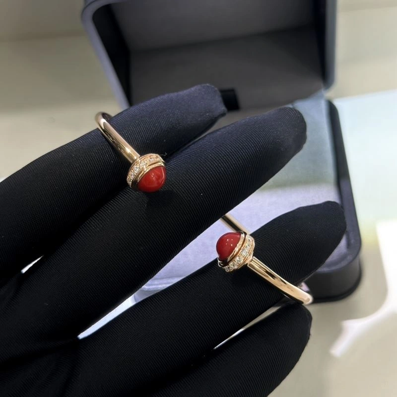 Upgraded Piaget Bracelets 212852