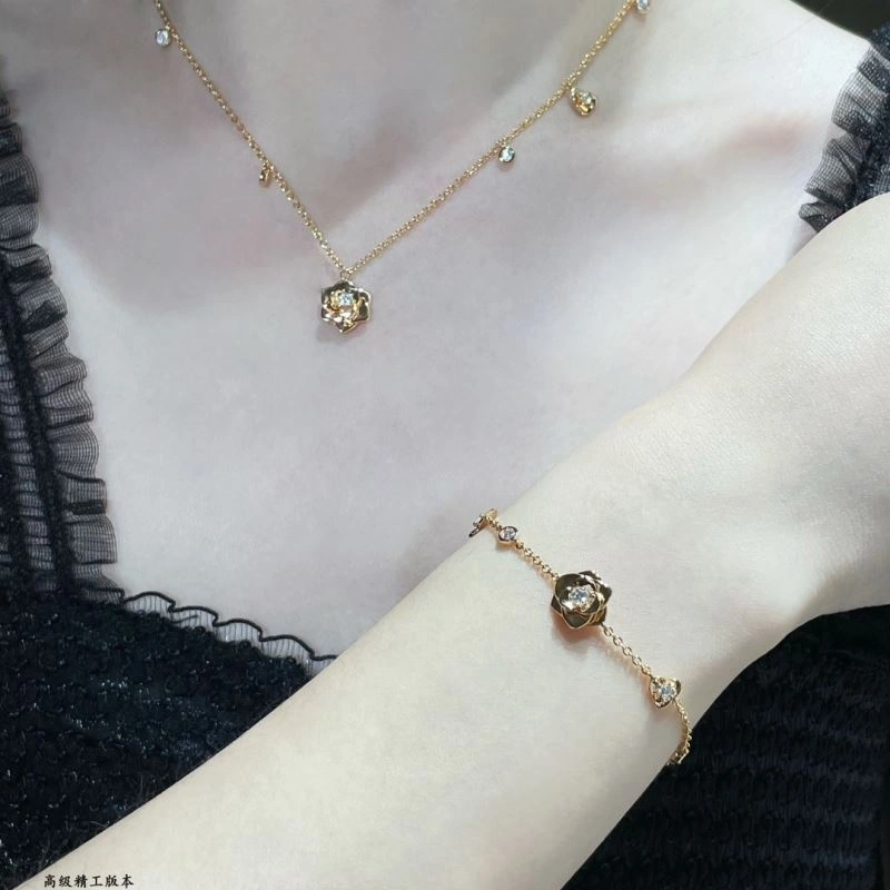 Piaget Bracelets ComfortFit 211799