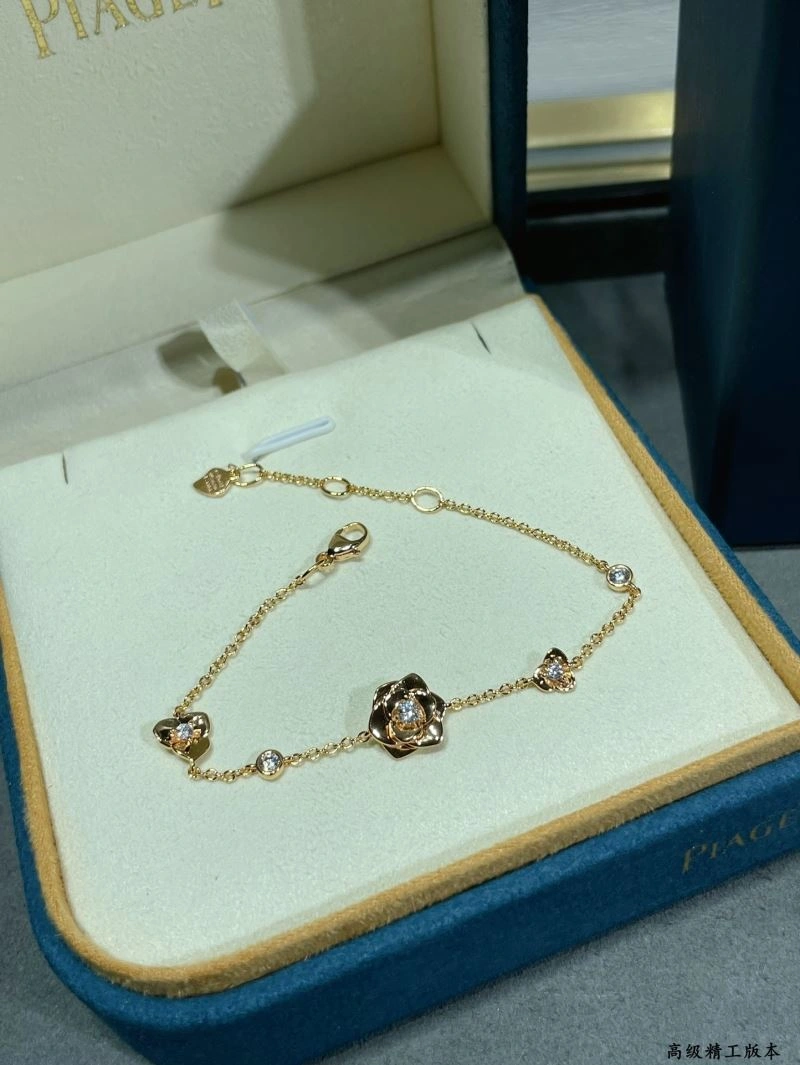 Piaget Bracelets ComfortFit 211799