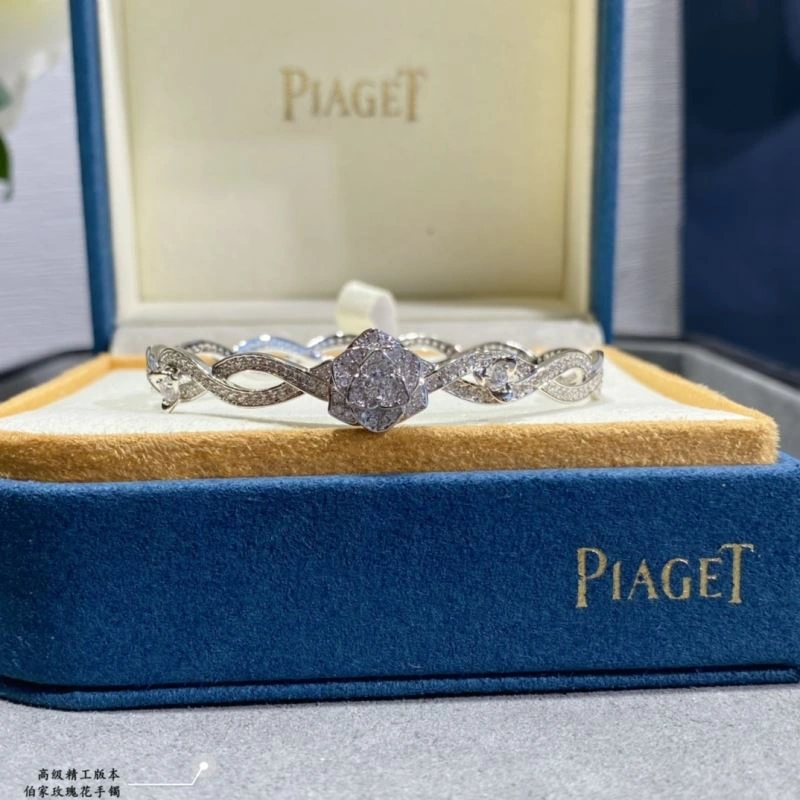 Soft Piaget Bracelets 211794