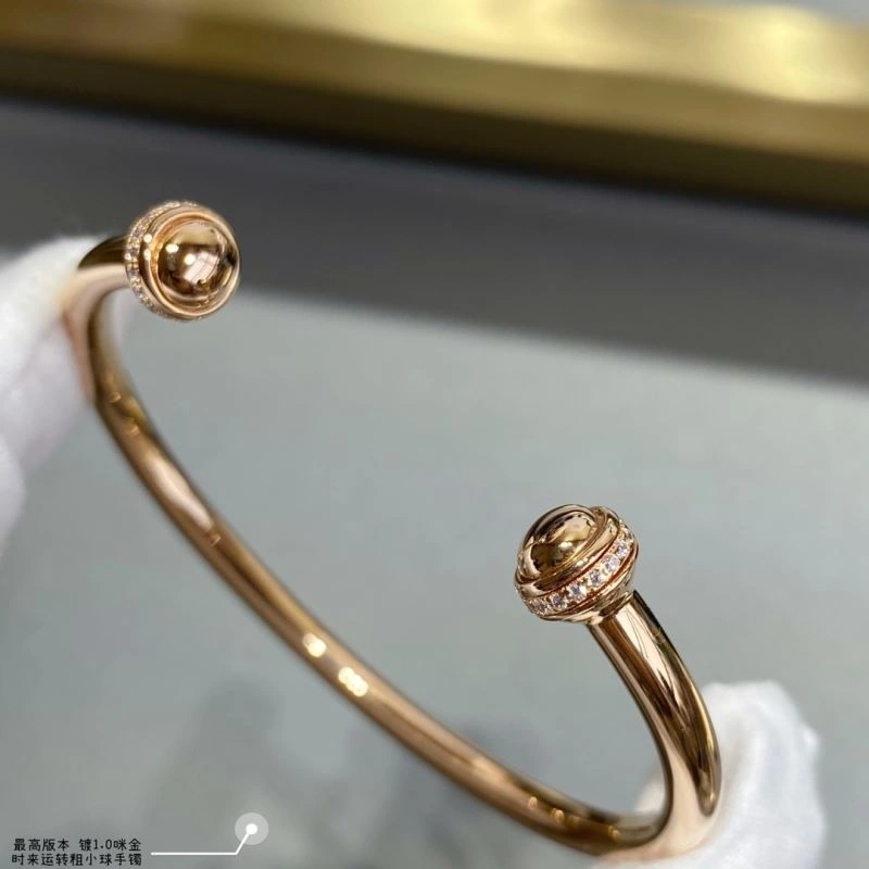 Piaget Bracelets WrinkleFree 211785