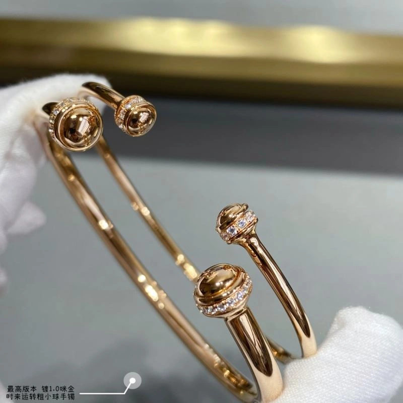 Piaget Bracelets WrinkleFree 211785