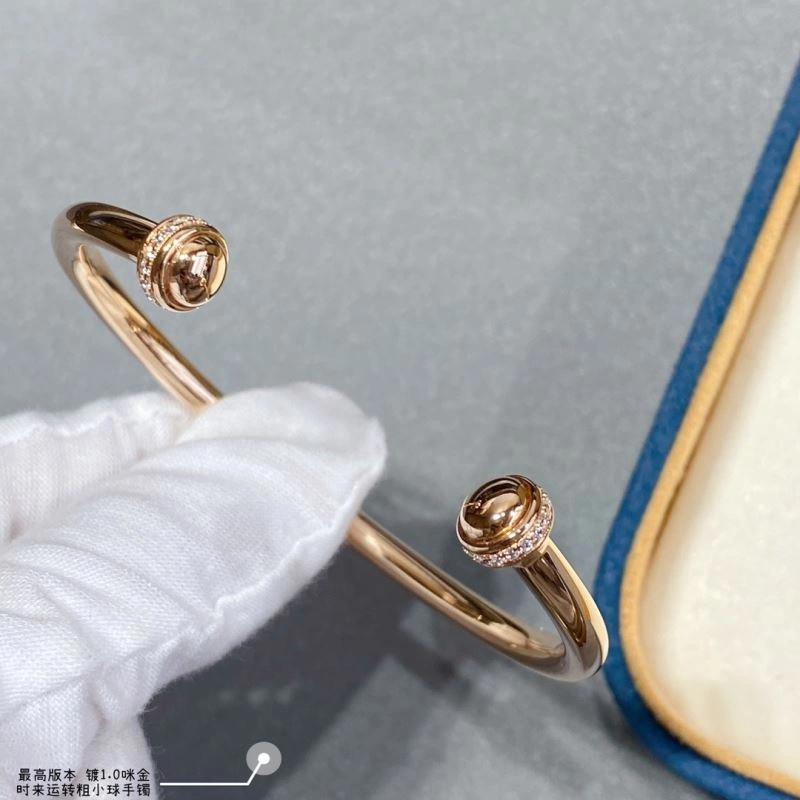 Piaget Bracelets WrinkleFree 211785