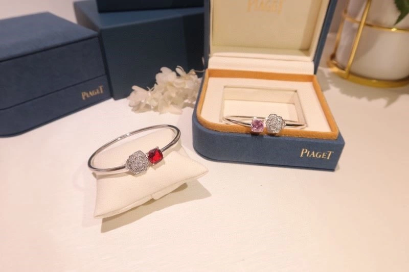 Piaget Bracelets Affordable 210485