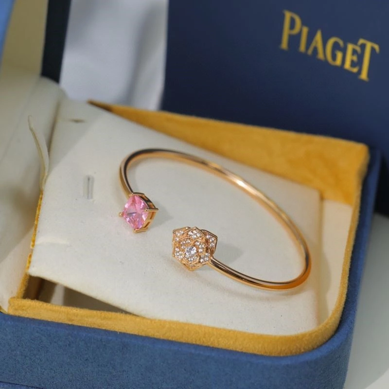 Seasonal Piaget Bracelets 210488