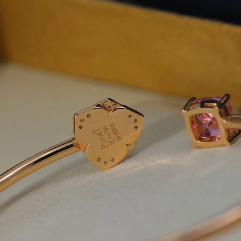 Seasonal Piaget Bracelets 210488