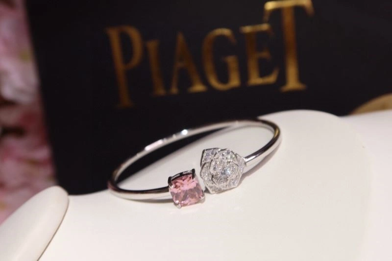 Piaget Bracelets Fashionable 210476