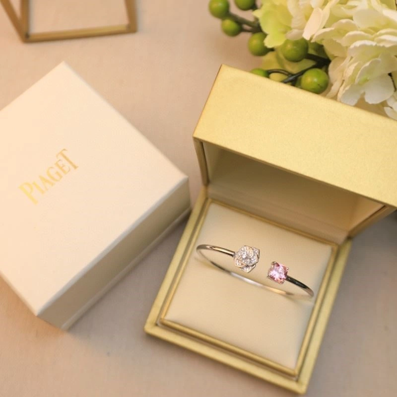 Piaget Bracelets ModernLook 210500