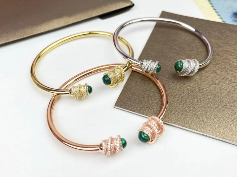 Lightweight Piaget Bracelets 209165