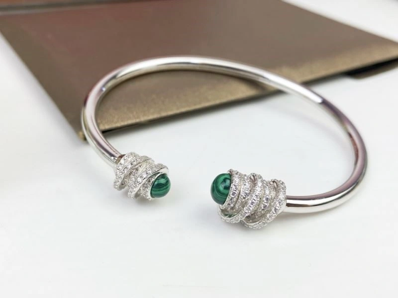 Lightweight Piaget Bracelets 209165