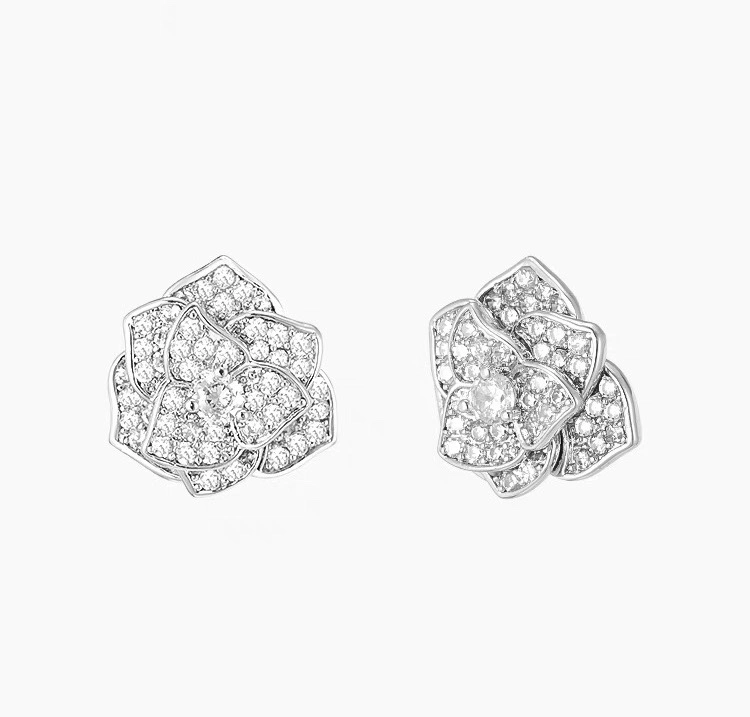 Piaget Earrings DailyWear 213842