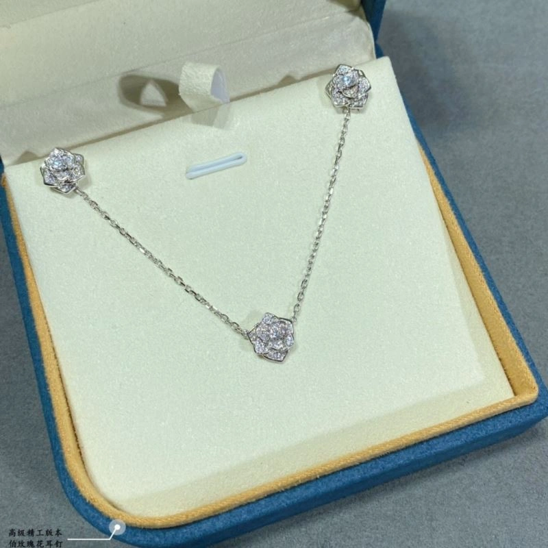 FreshLook Piaget Earrings 211790