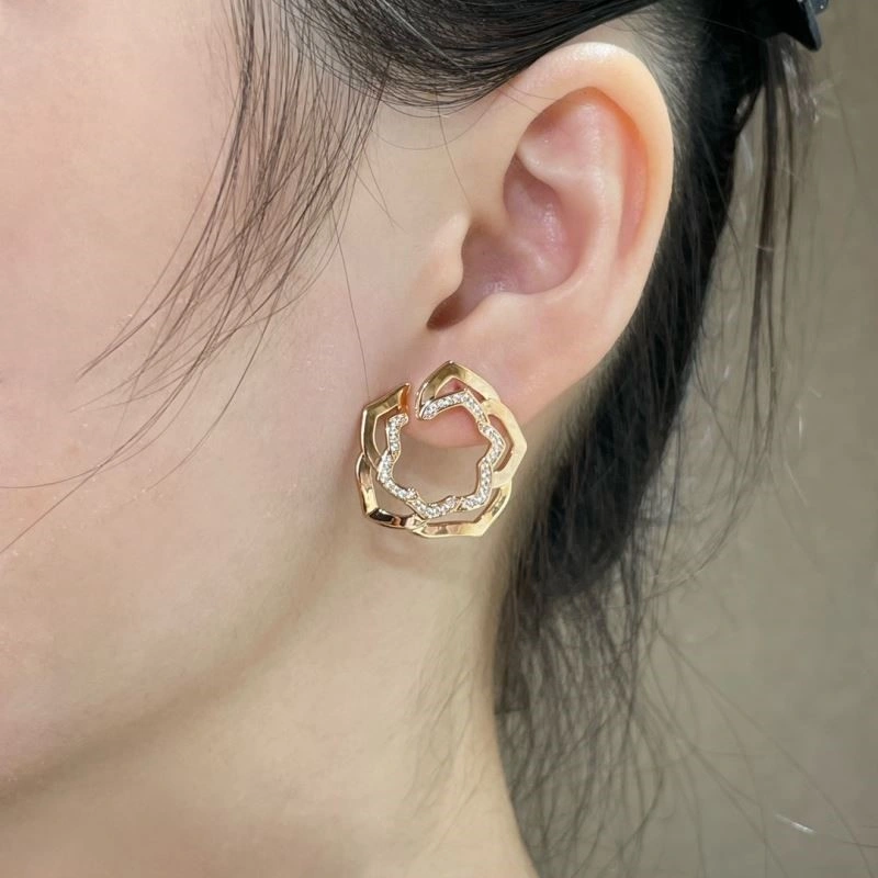 Piaget Earrings Chic 210489