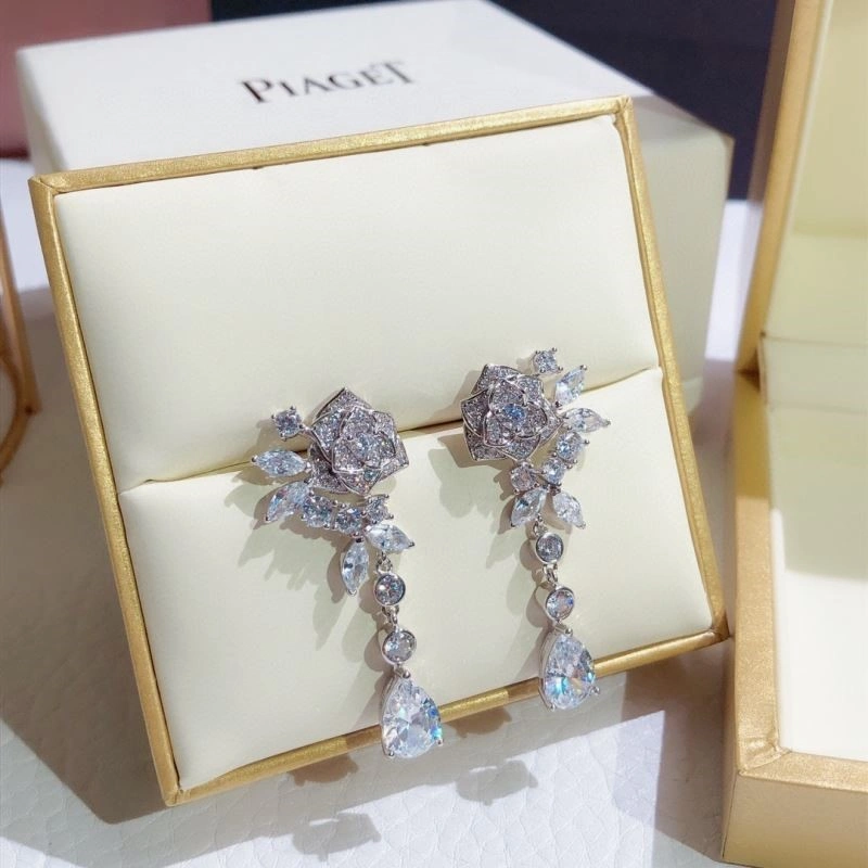 Durable Piaget Earrings 209713