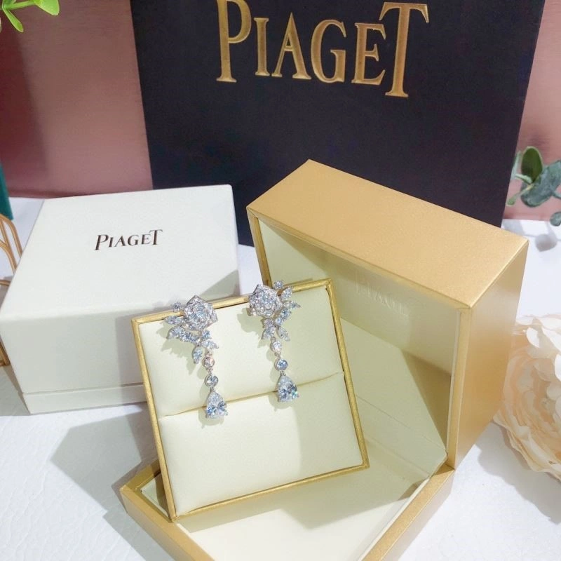 Durable Piaget Earrings 209713