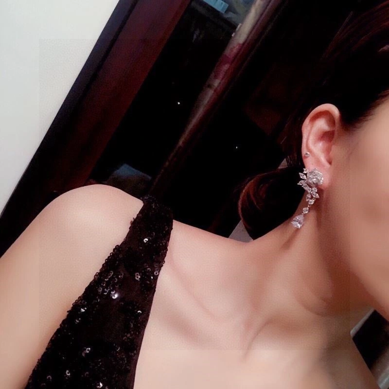 Durable Piaget Earrings 209713