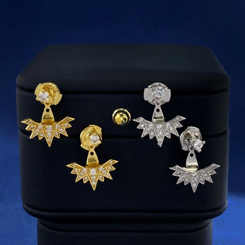 Piaget Earrings Youthful 208495
