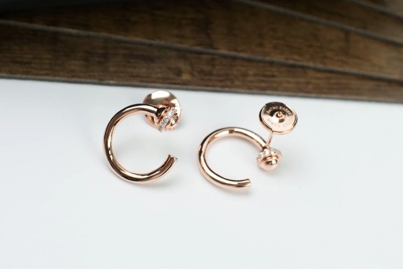 Piaget Earrings Neat 207828