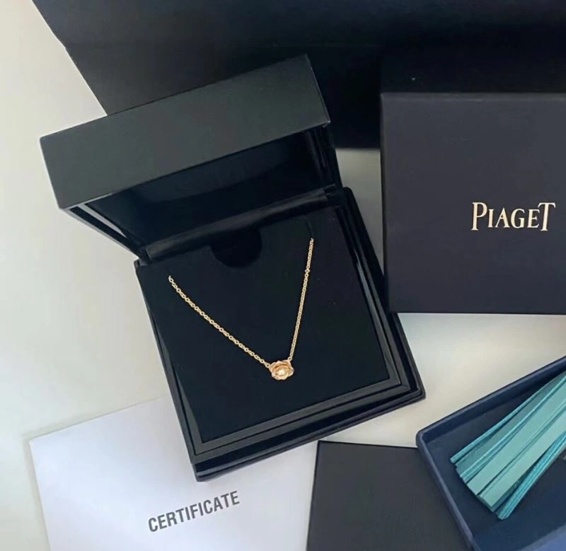 Thermal Piaget Necklaces 213838