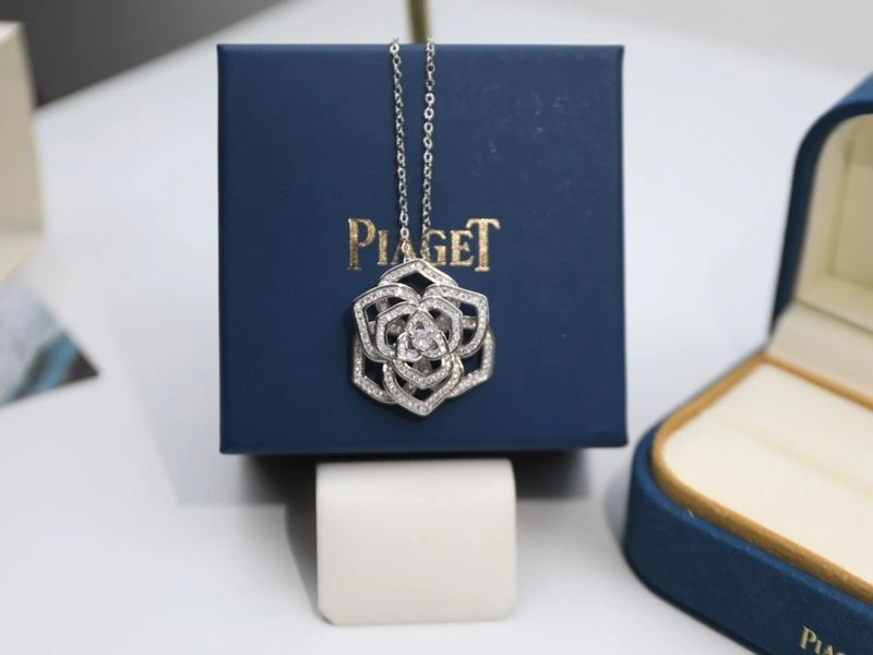 Piaget Necklaces Upgraded 213839