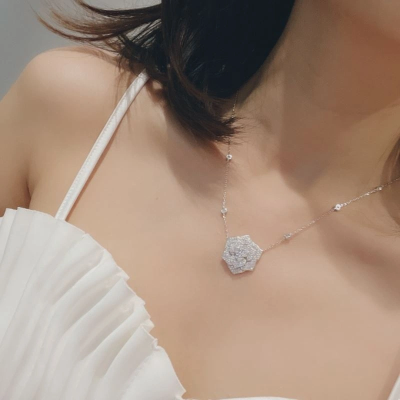 Casual Piaget Necklaces 213834